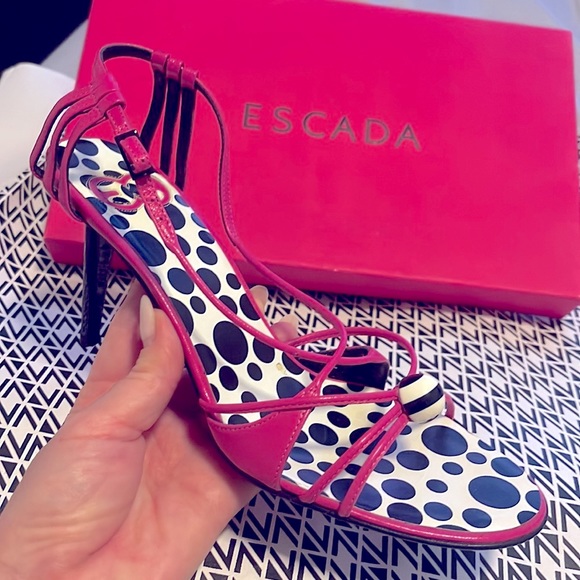 Escada Barbie Pink with Black and white Polka Dot Strappy Stilettos 👠 6.5 - Picture 5 of 12